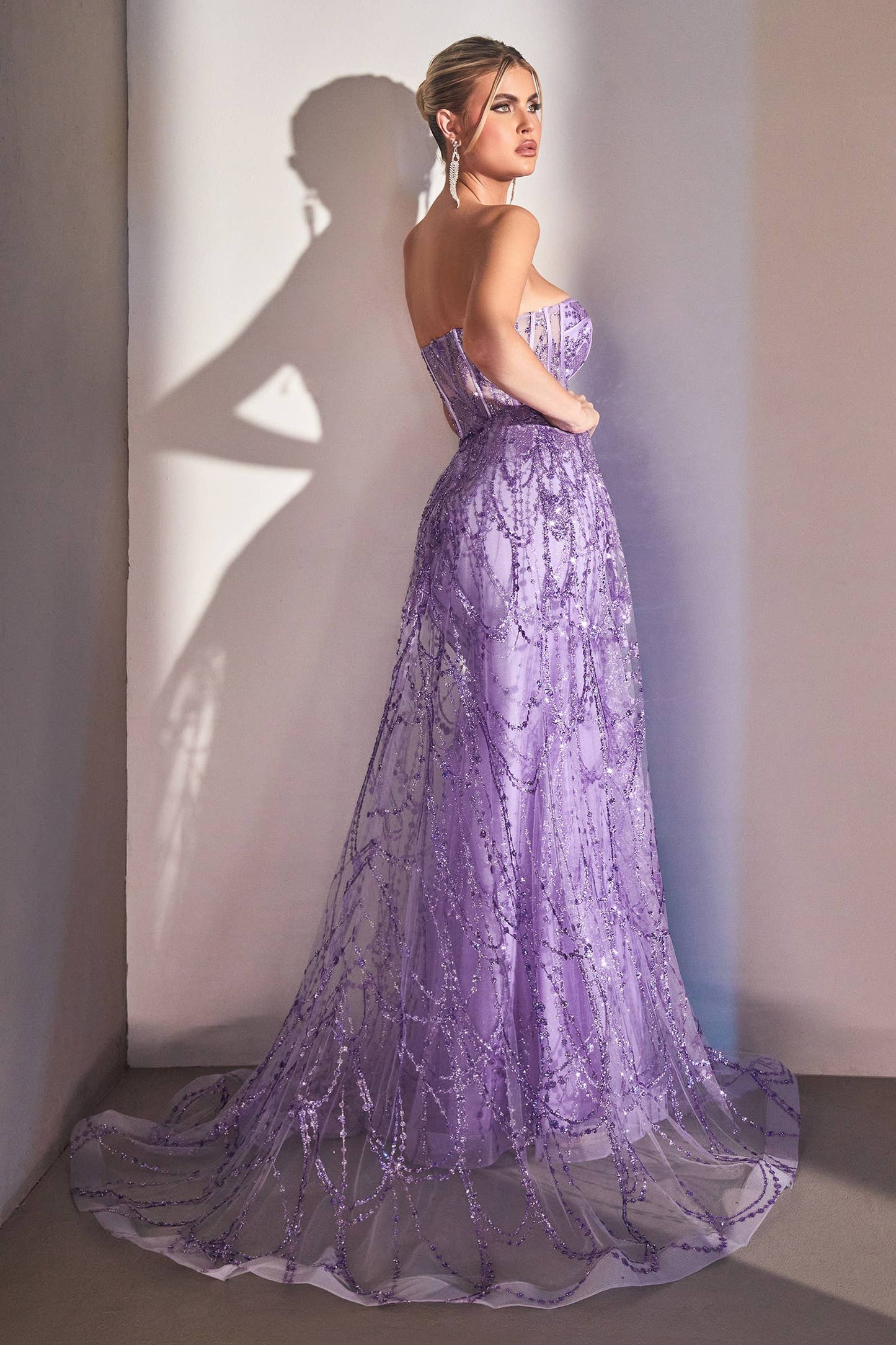 STRAPLESS LACE FITTED GOWN WITH OVER SKIRT: EMERALD / 8